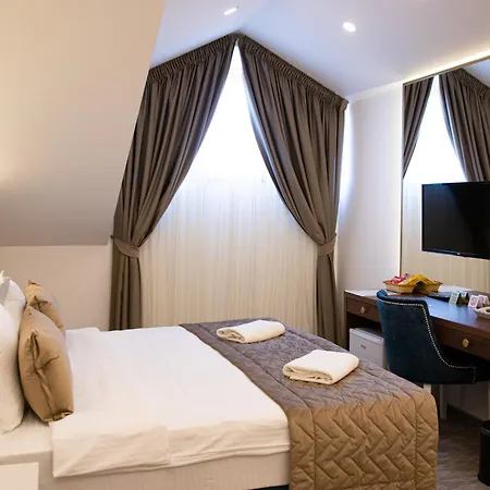 住宿加早餐酒店 Luxury Skadarlija 贝尔格莱德