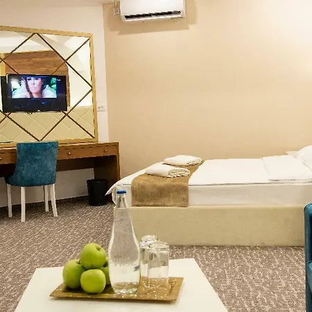 Luxury Skadarlija Alojamento de Acomodação e Pequeno-almoço Belgrado