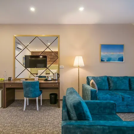 Luxury Skadarlija 住宿加早餐酒店 4*